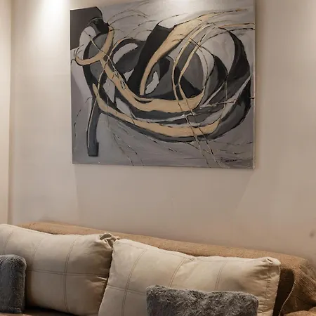 Urban Luxury By Infox Apartment